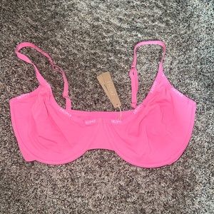 Skims Bra
